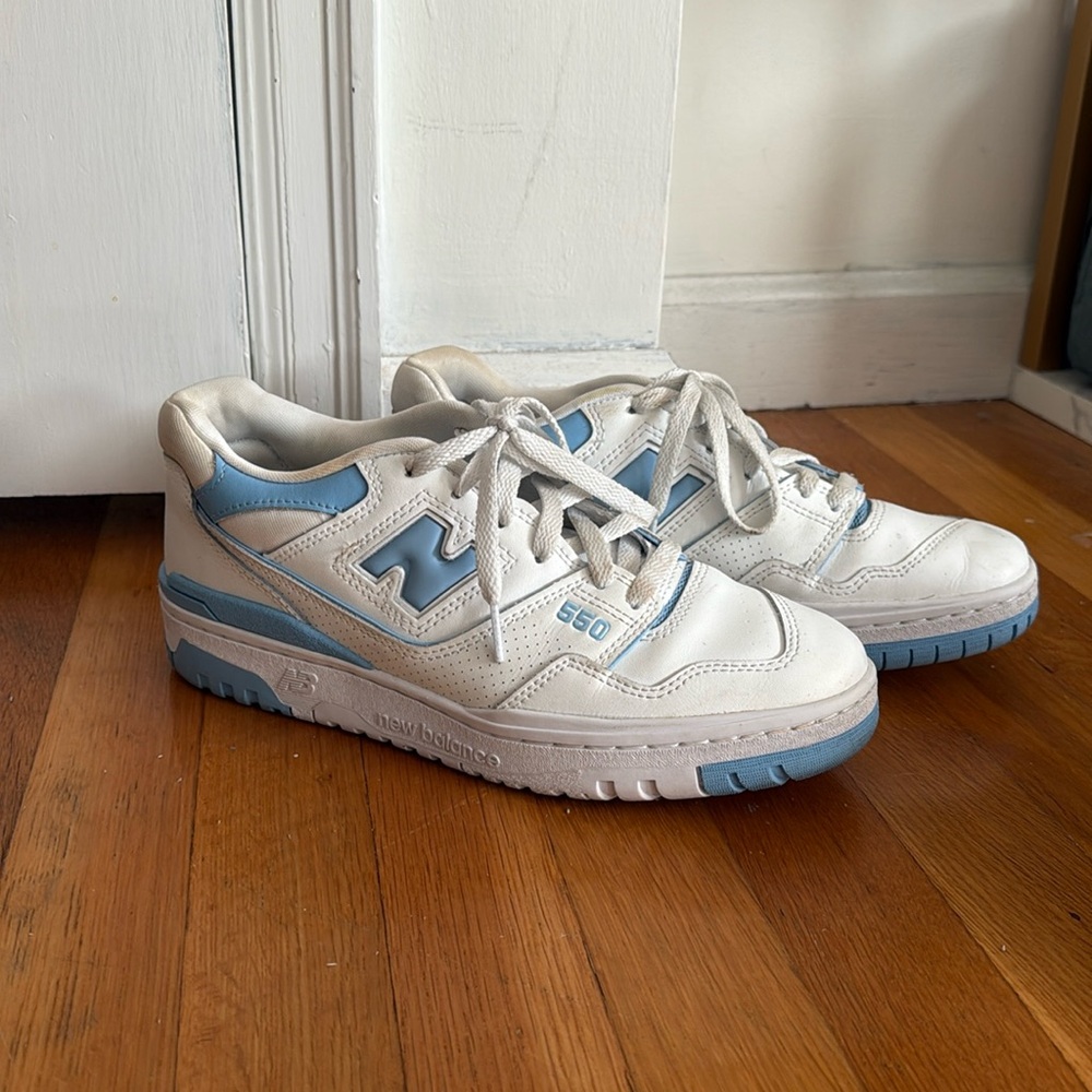 New Balance 550 shoes